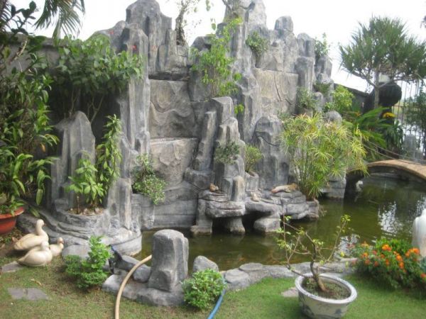 Hòn non bộ tiểu cảnh sân vườn